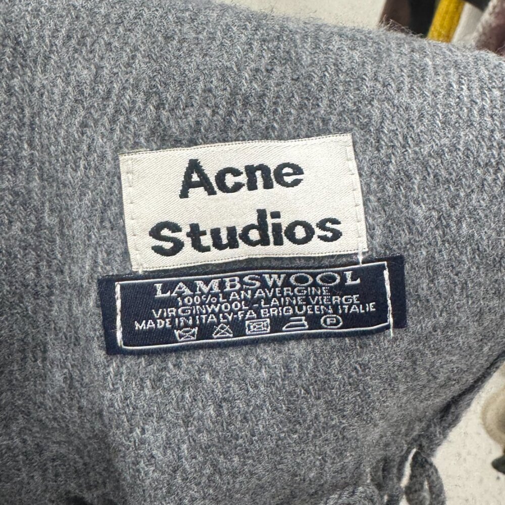 Acne Studios 100% Lambswool Virgin Wool Fringed Scarf Grey Made in Italy 80”